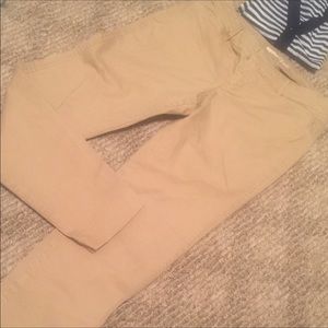 Old Navy Khaki Ladies Pixie Capri Pants